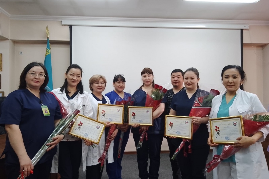 Бүгін Дүниежүзілік мейіргерлер күні  Көпқырлы кәсіп